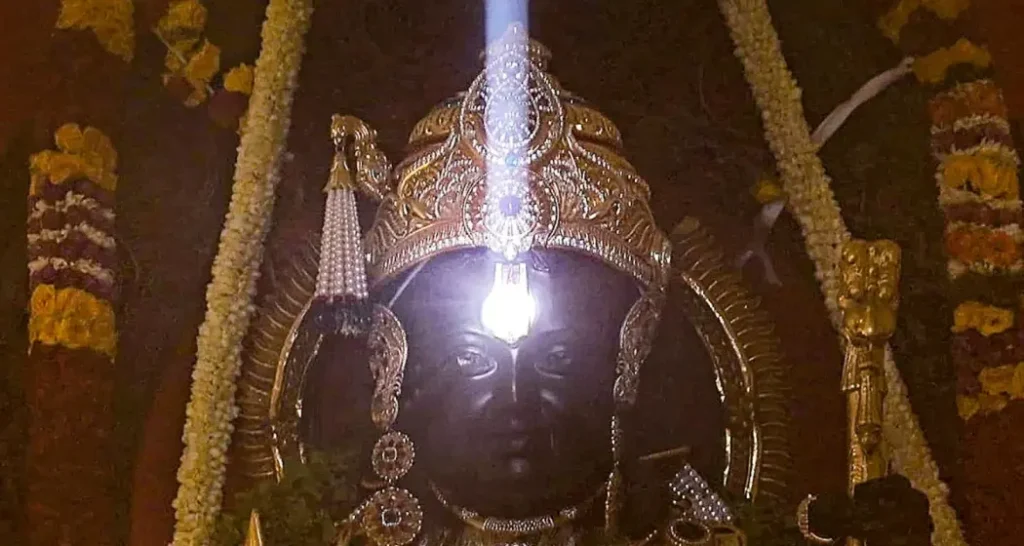 Ayodhya Shines for Ram Navami with ‘Surya Tilak’ and Festive Spirit