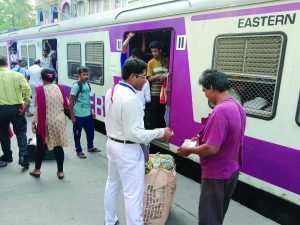 278 Ticketless Passengers Caught on a Single Day in Howrah Division
