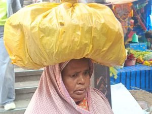 Under the scorching sun, she still shines- Prinona Ghosh (2)