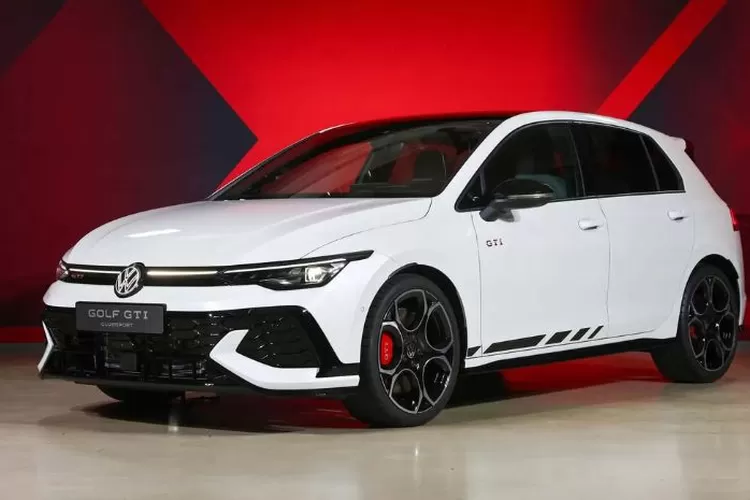 Volkswagen Golf GTI's Launch in India is Around the Corner