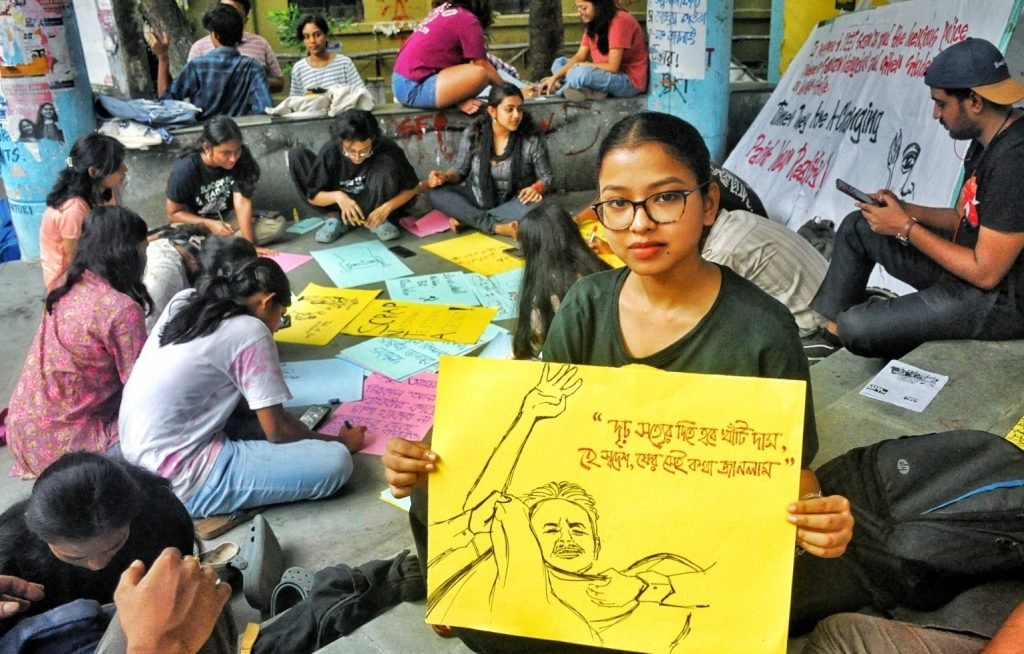 Kolkatas protest rally against corrupt education system of India